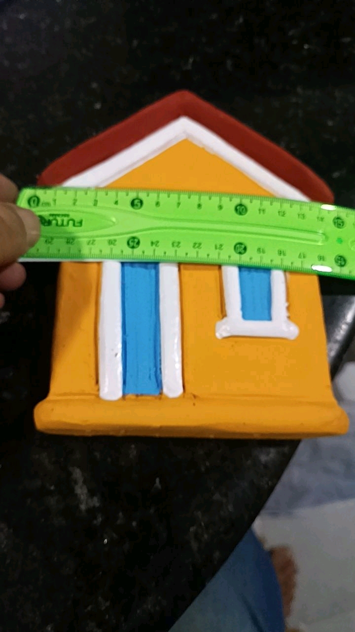 Casinhas de barro finamente decoradas - Imagem 2